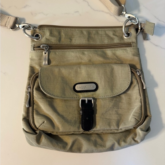 Baggallini Handbags - Baggallini Khaki Crossbody Bag with Black Accents